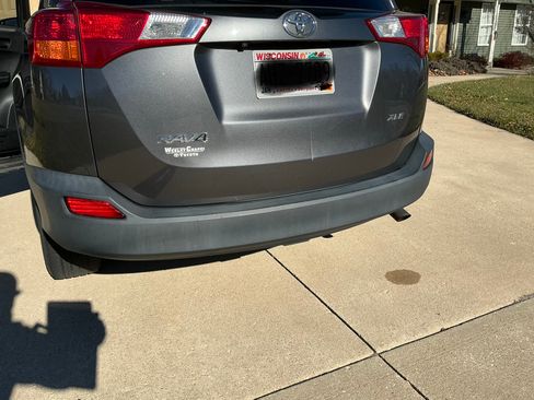 Used 2013 Toyota RAV4 XLE image 8