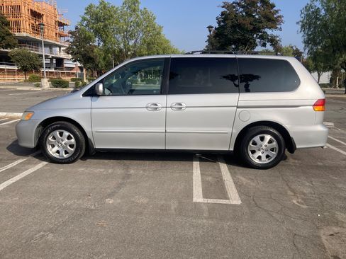 Used 2004 Honda Odyssey EX-L image 4