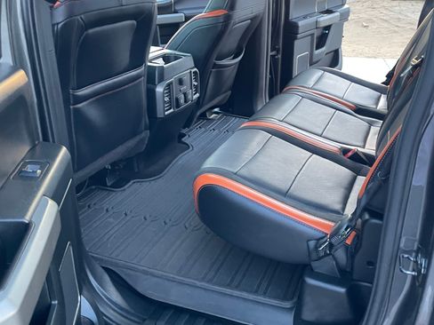 Used 2018 Ford F150 Raptor w/ Equipment Group 802A Luxury image 17