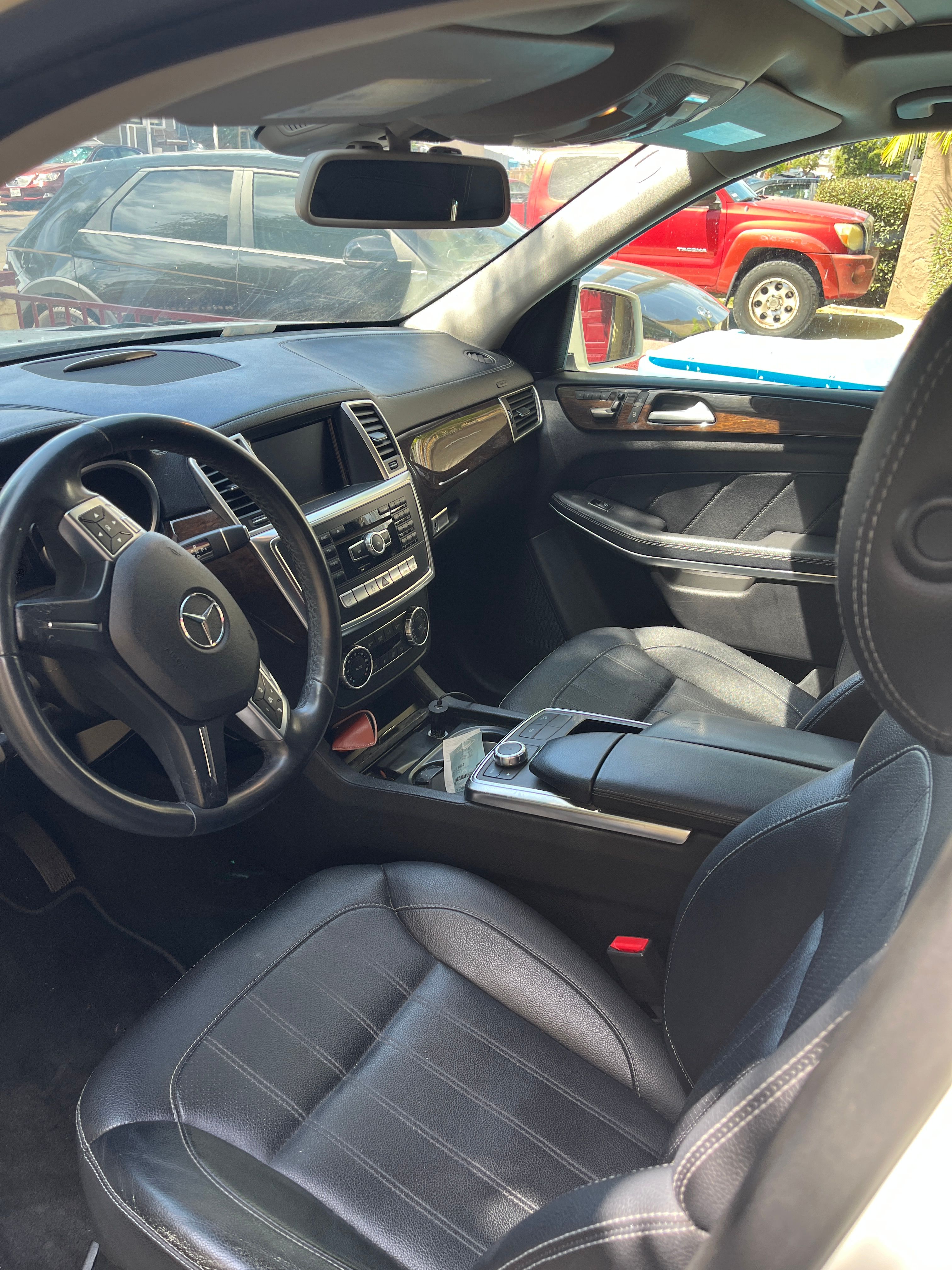 Used 2014 Mercedes-Benz GL 450 4MATIC image 4