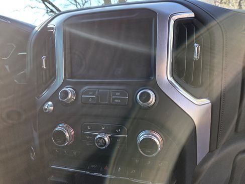 Used 2021 GMC Sierra 1500 SLT w/ SLT Premium Package image 5