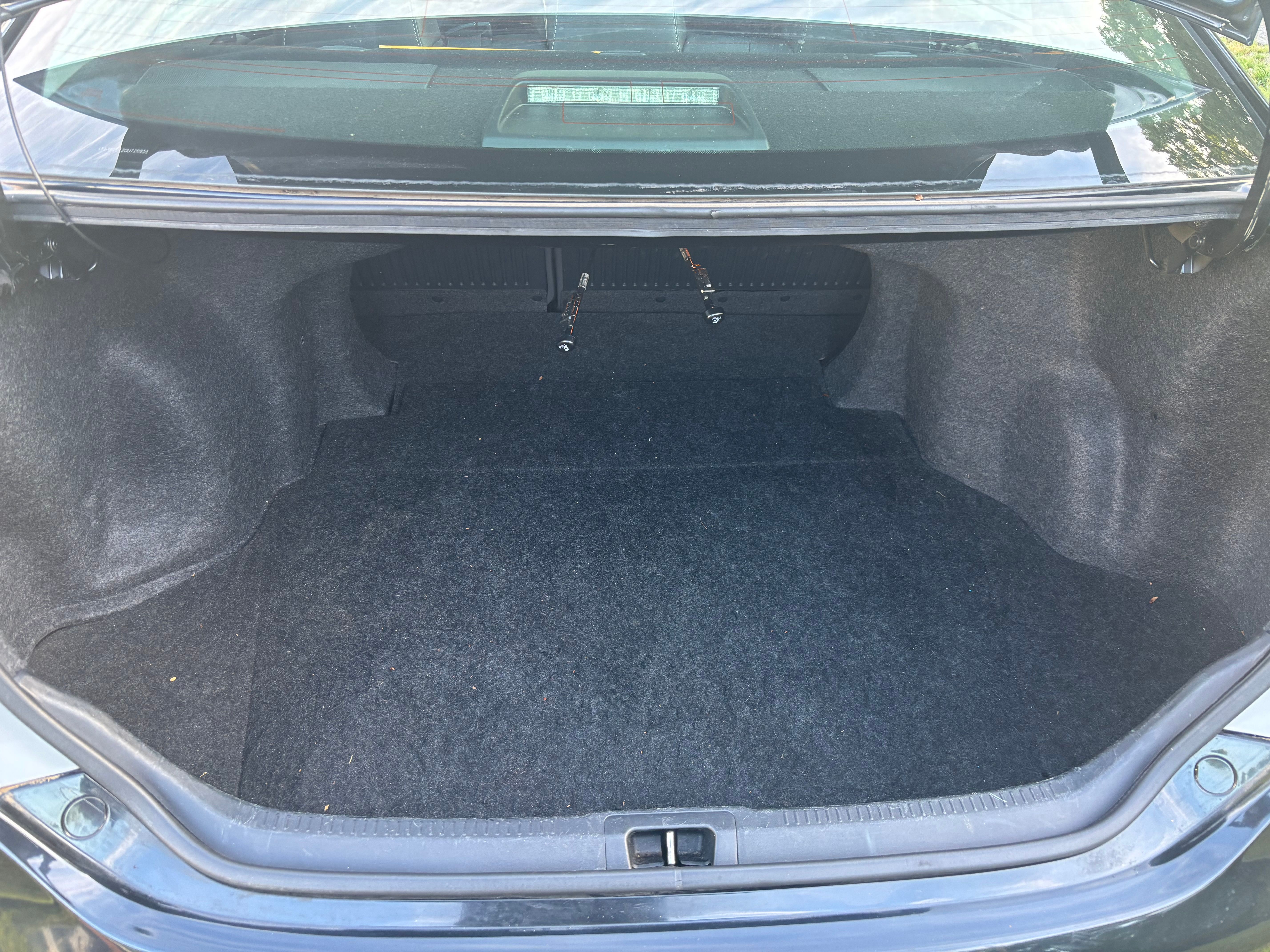 Used 2013 Toyota Camry SE FWD image 16