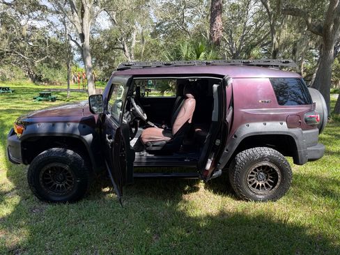 Used 2007 Toyota FJ Cruiser 4WD image 4