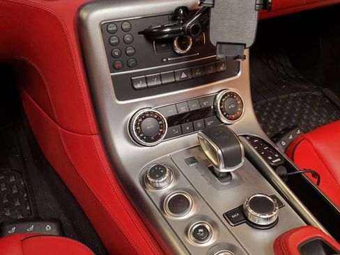 Used 2012 Mercedes-Benz SLS AMG AMG Convertible 2D image 9