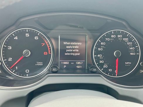 Used 2016 Audi Q5 2.0T Premium Plus w/ Technology Package image 9