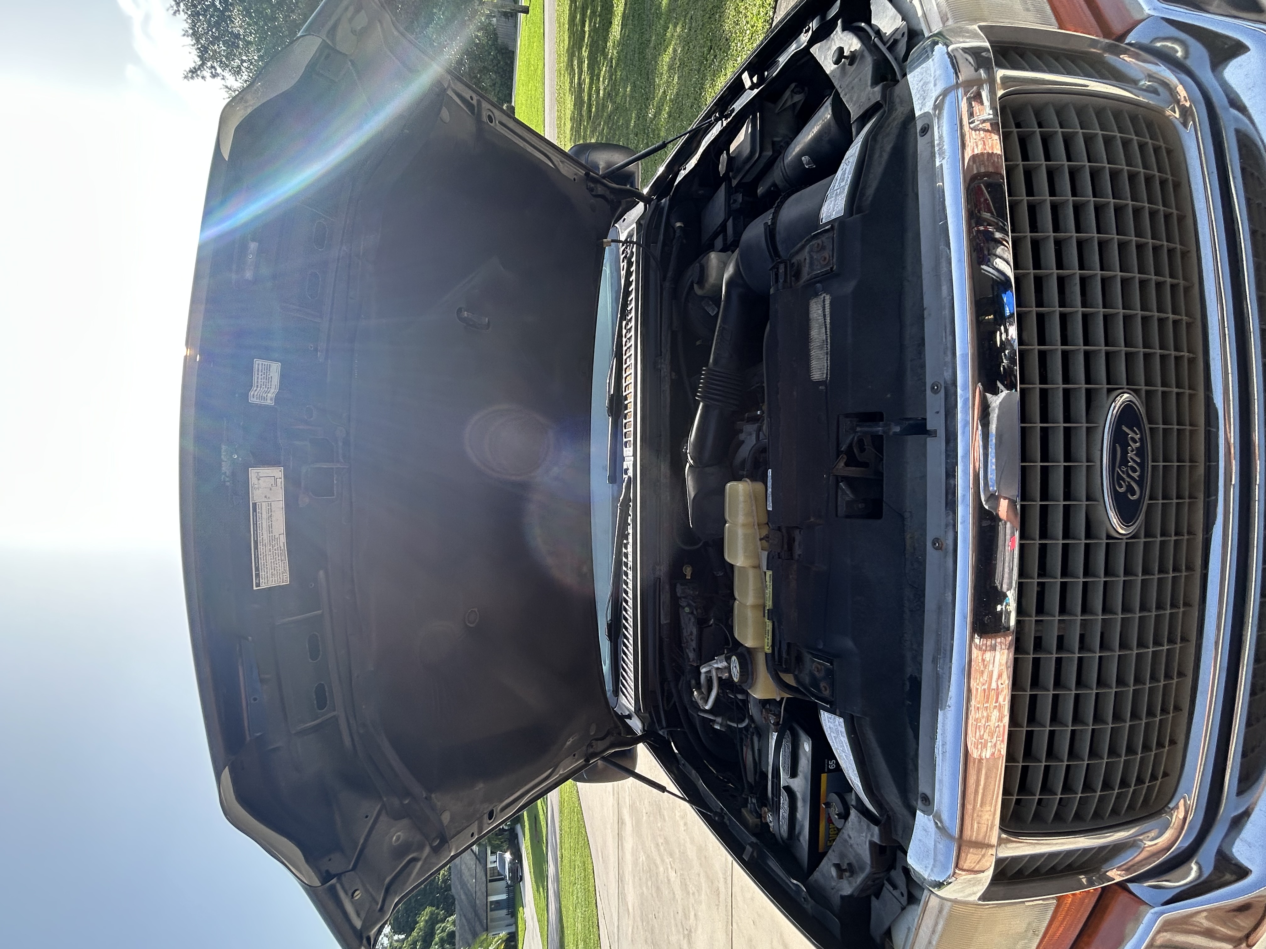 Used 2001 Ford Excursion Limited AWD/4WD image 13