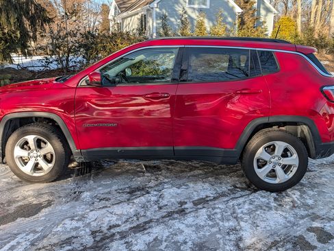 Used 2018 Jeep Compass Latitude w/ Popular Equipment Group image 15
