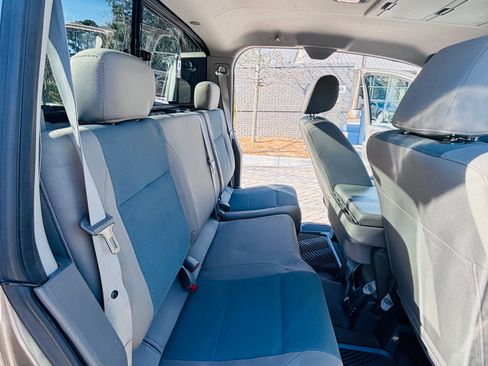 Used 2007 Nissan Titan XE w/ Preferred Pkg image 14