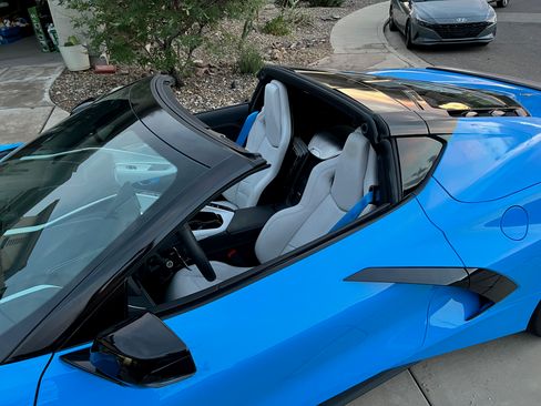 Used 2024 Chevrolet Corvette Stingray Preferred Cpe RWD image 24