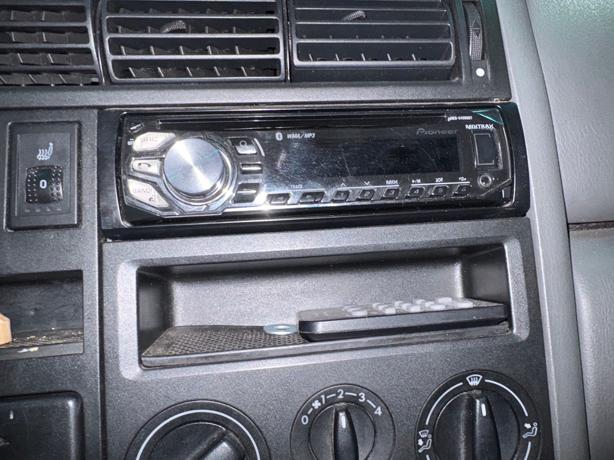 Used 2001 Volkswagen Eurovan FWD image 13