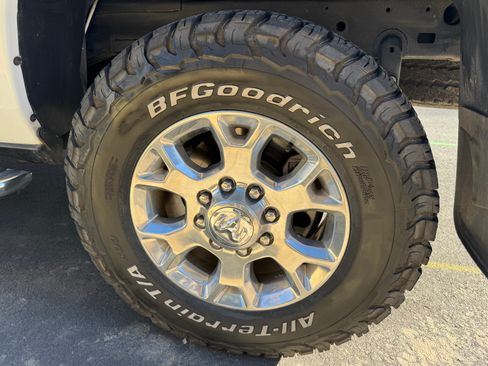 Used 2023 RAM 2500 Laramie image 8