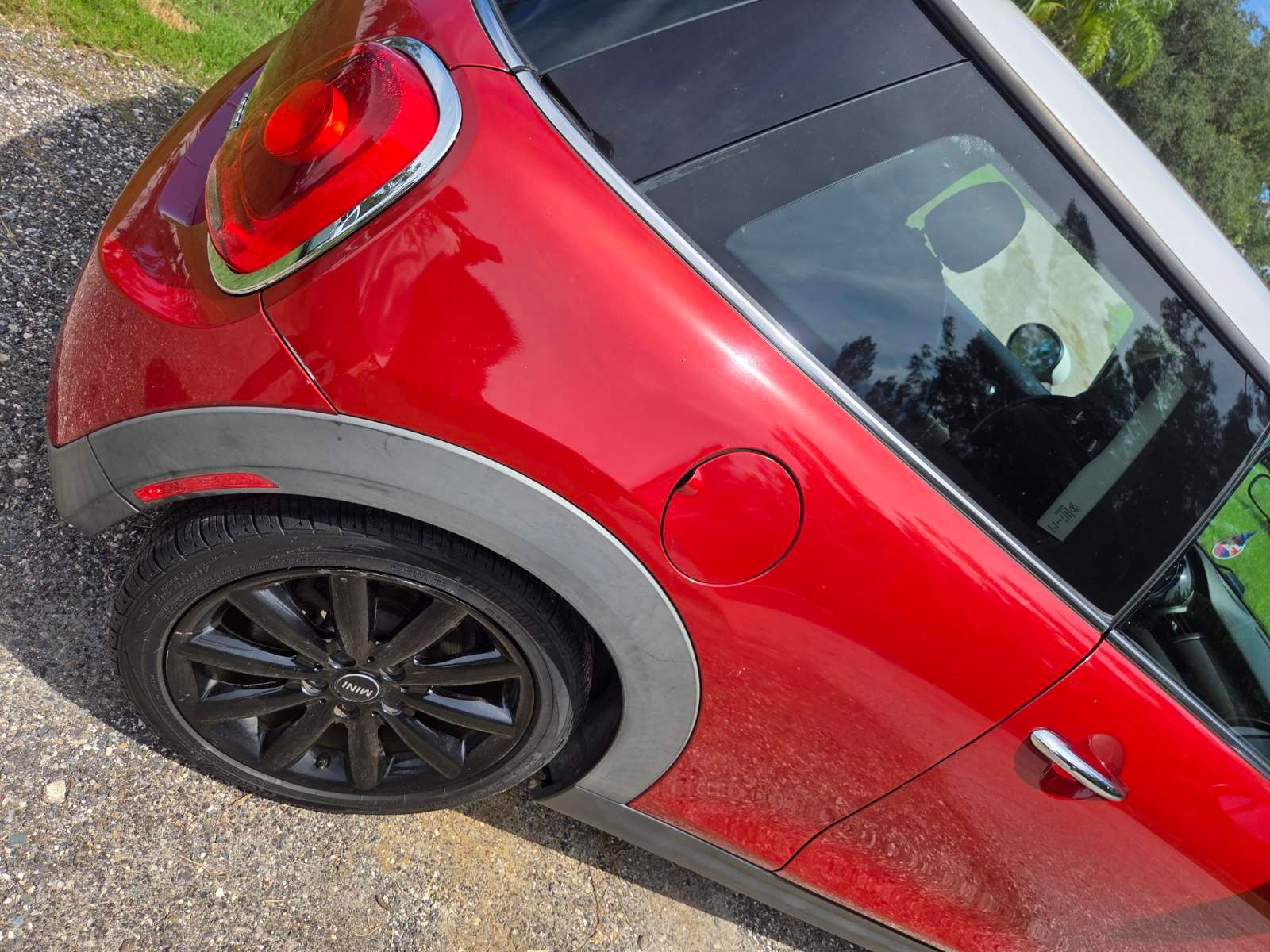 Used 2015 MINI Cooper 2-Door Hardtop FWD image 14