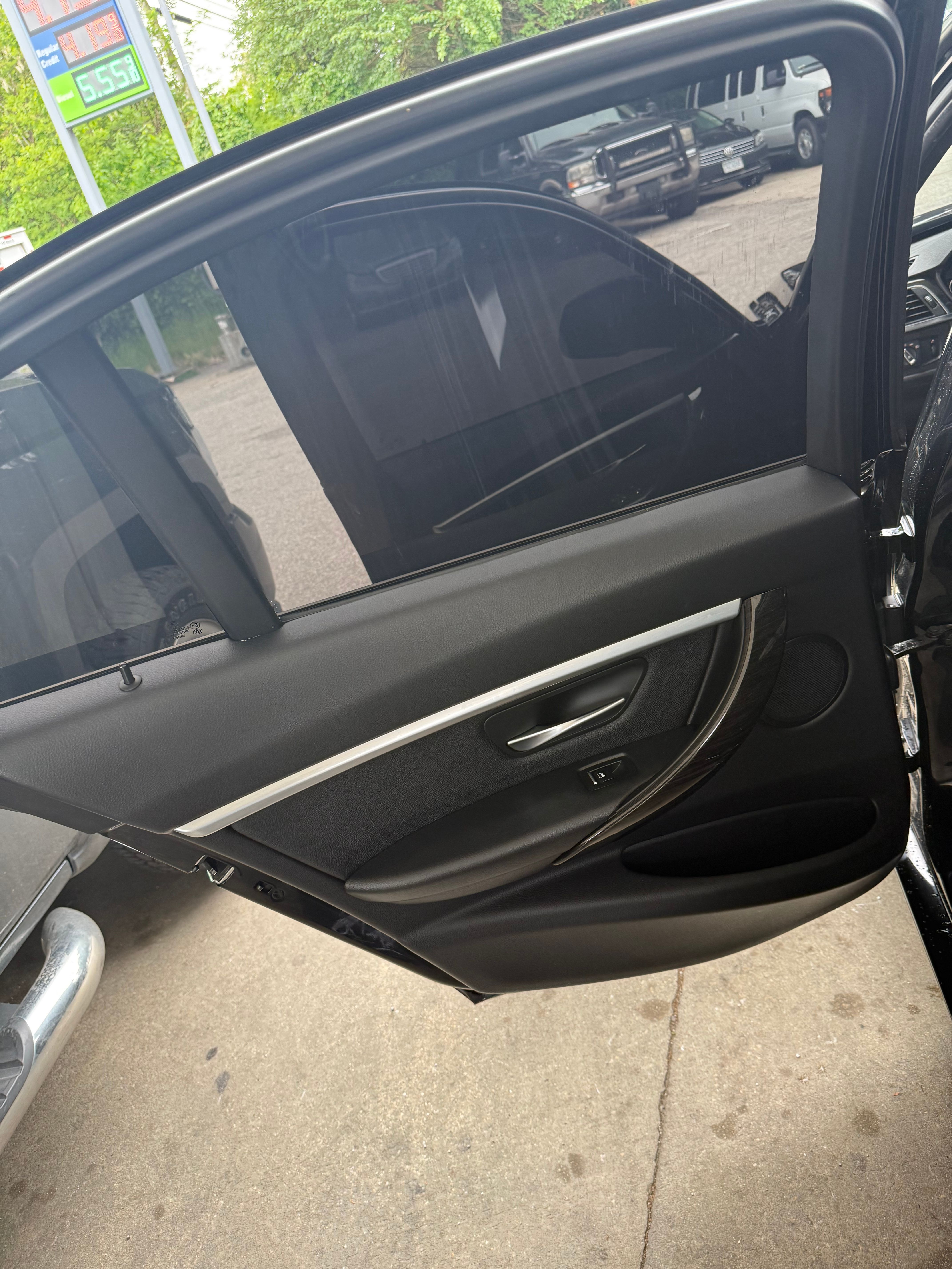 Used 2018 BMW 330i Sedan RWD image 19