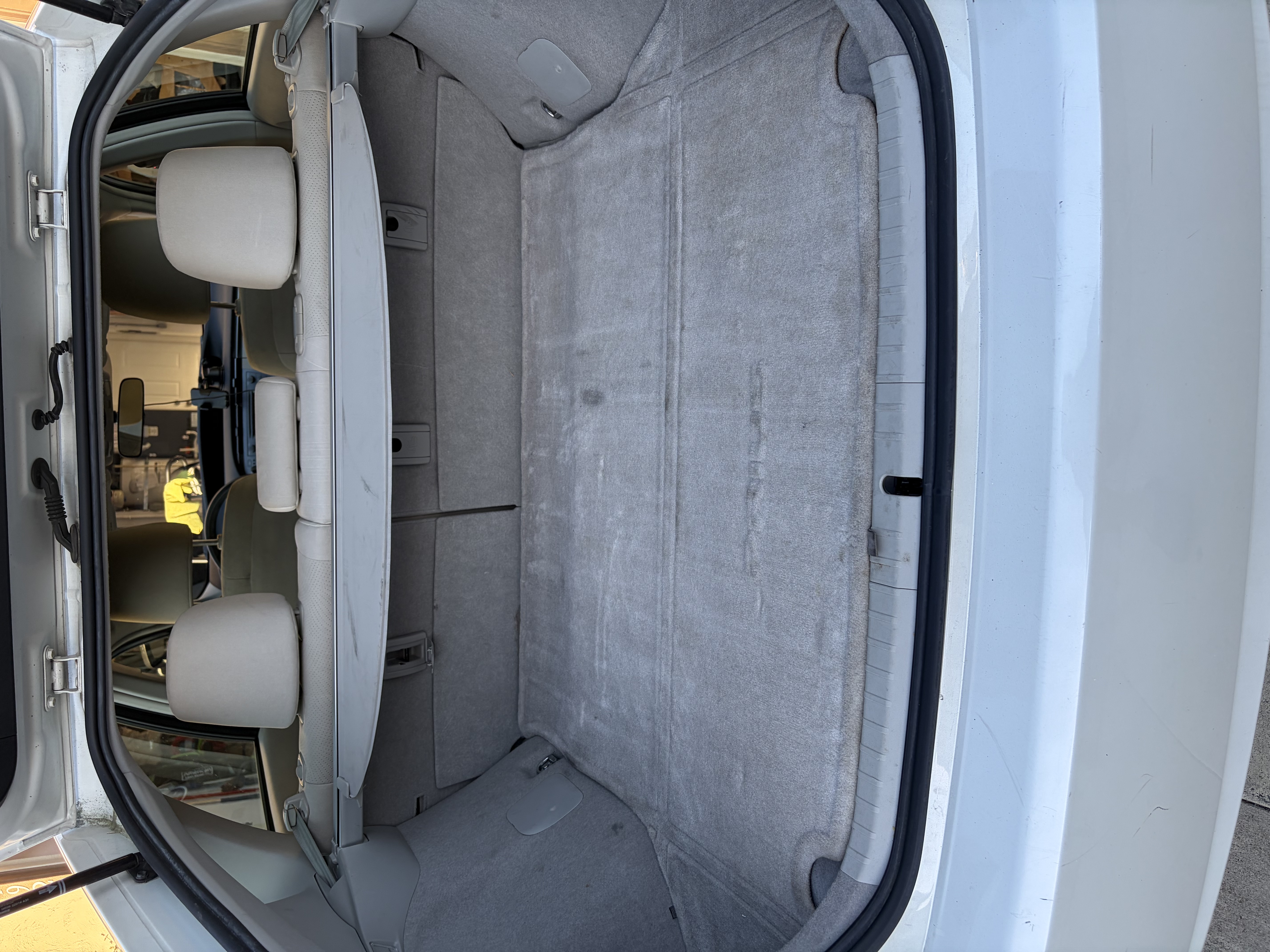 Used 2015 Toyota Prius Three w/ Solar Roof Package FWD image 9