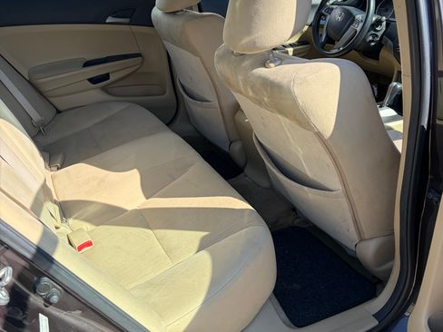 Used 2011 Honda Accord LX image 13