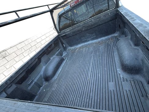 Used 2016 Toyota Tundra SR5 w/ TRD Off Road Package image 6