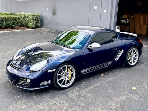 Used 2012 Porsche Cayman R RWD image 1