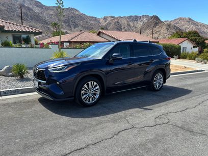 Used 2022 Toyota Highlander Platinum
