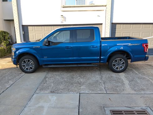 Used 2017 Ford F150 XLT w/ Equipment Group 301A Mid image 15