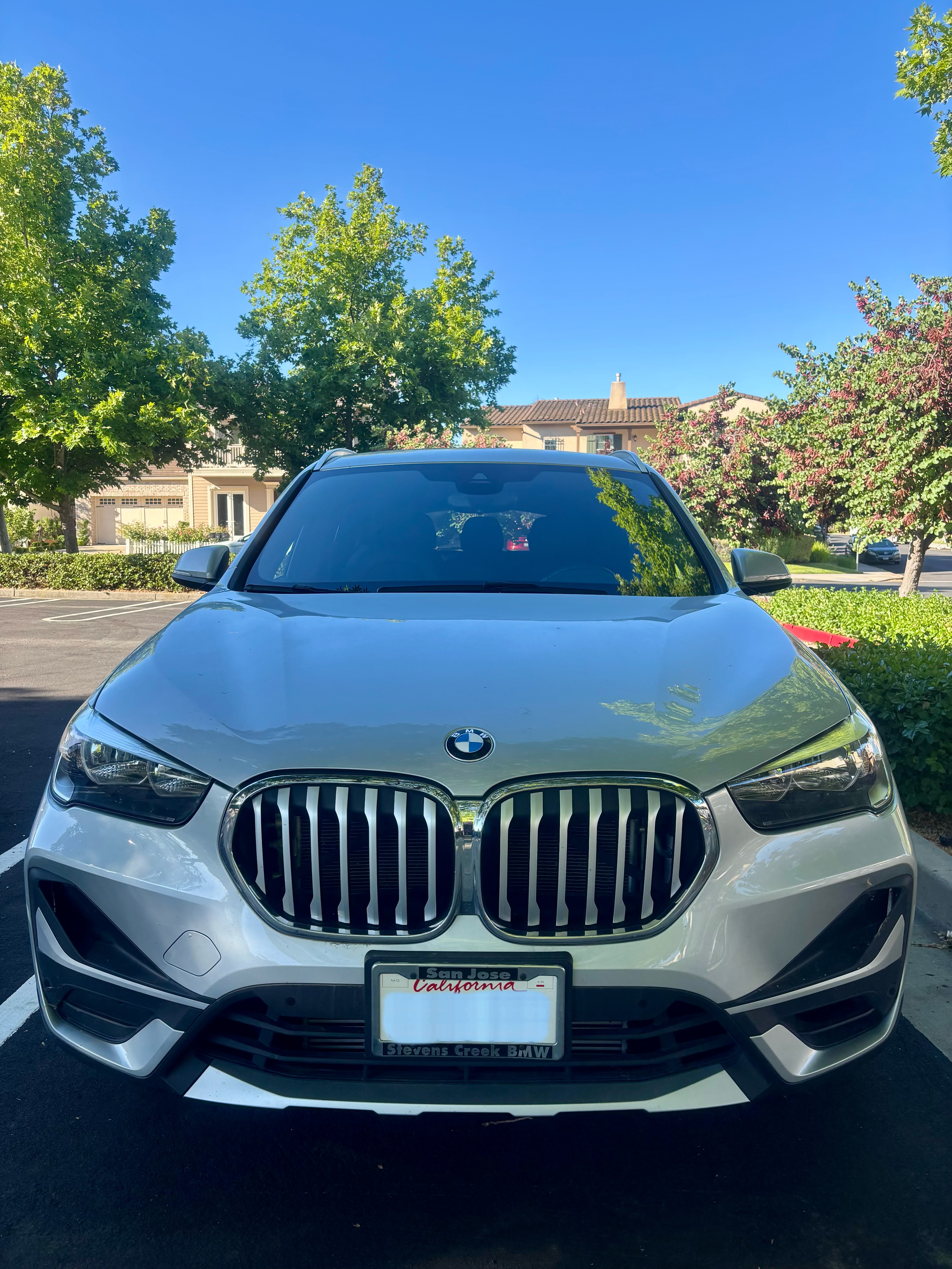 Used 2020 BMW X1 sDrive28i FWD image 1