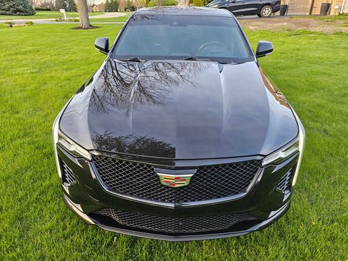 Used 2021 Cadillac CT4 V w/ Technology Package image 13