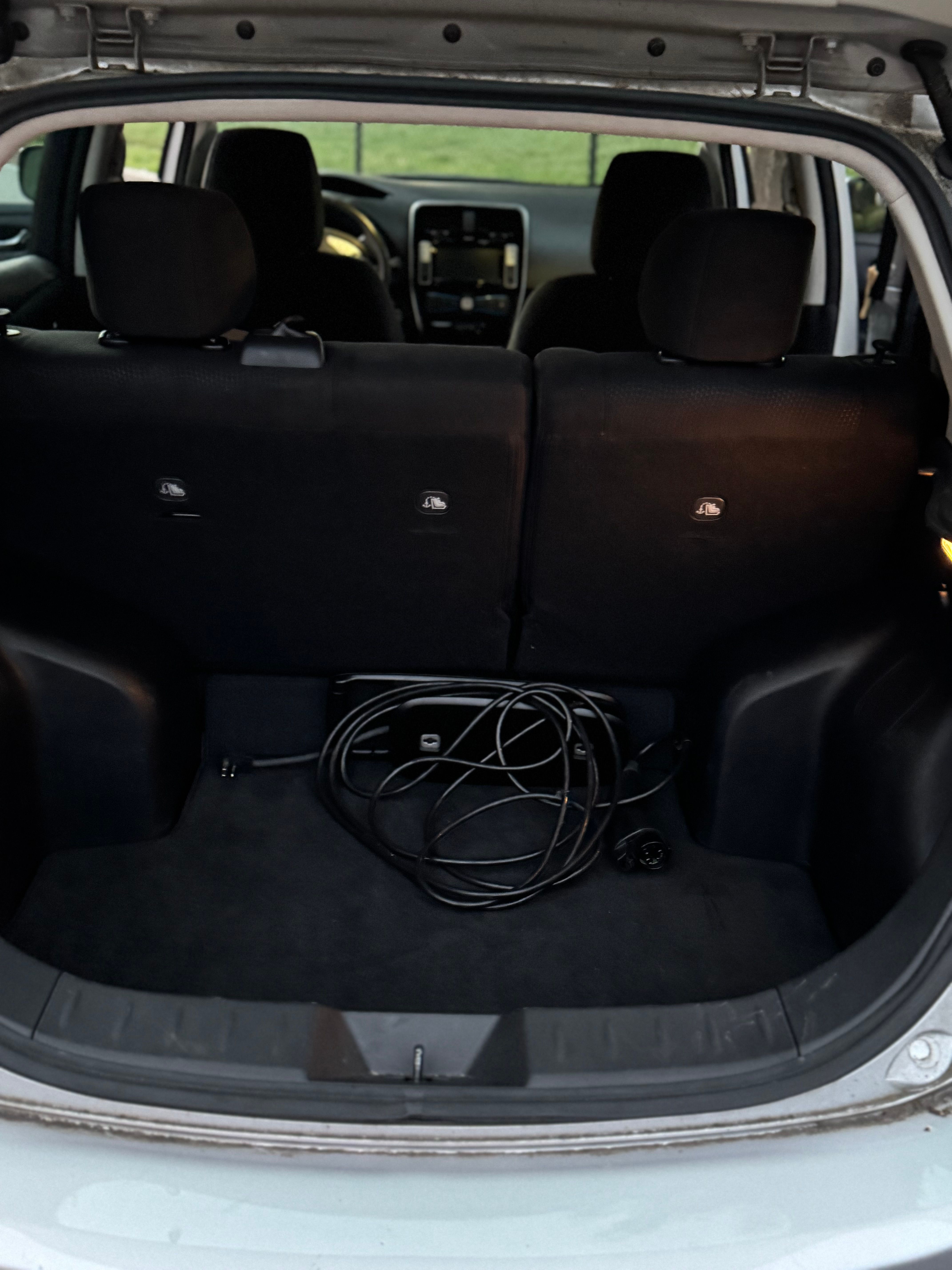 Used 2017 Nissan Leaf SV FWD image 16