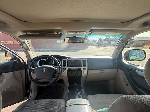 Used 2005 Toyota 4Runner Sport image 6