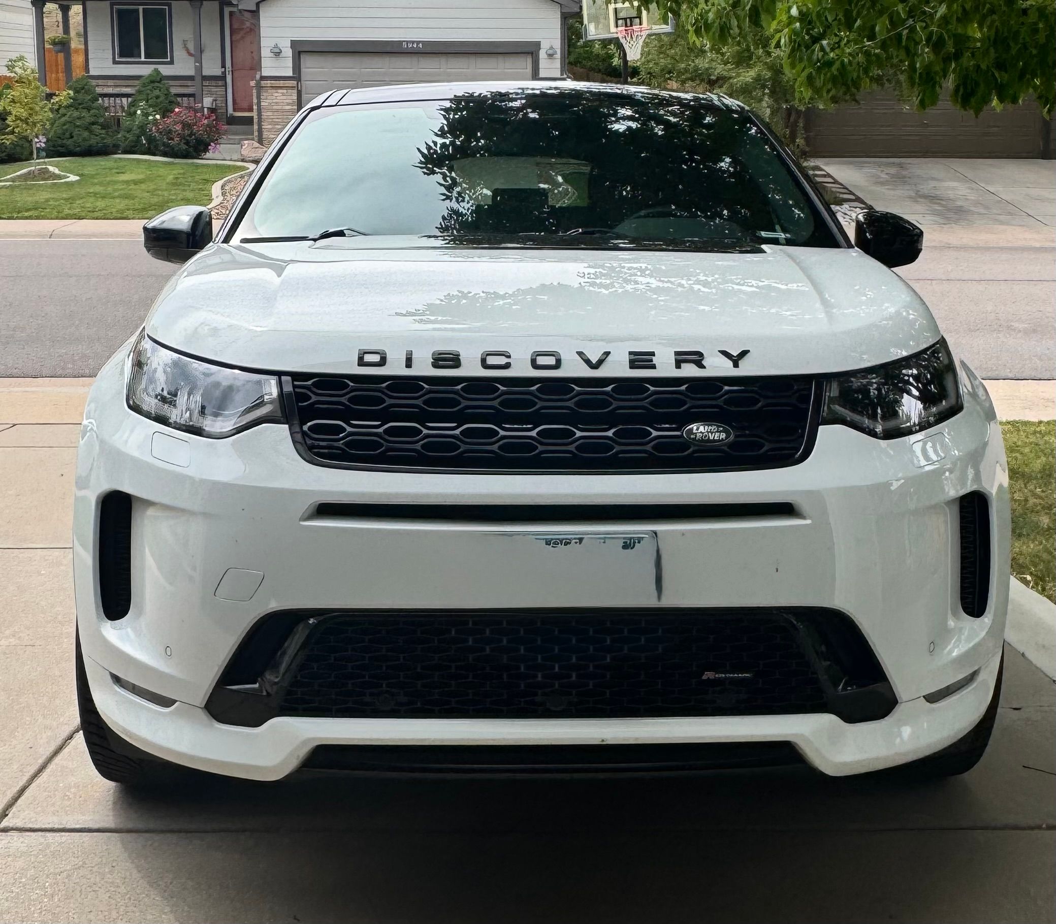 Used 2023 Land Rover Discovery Sport S R-Dynamic AWD/4WD image 2