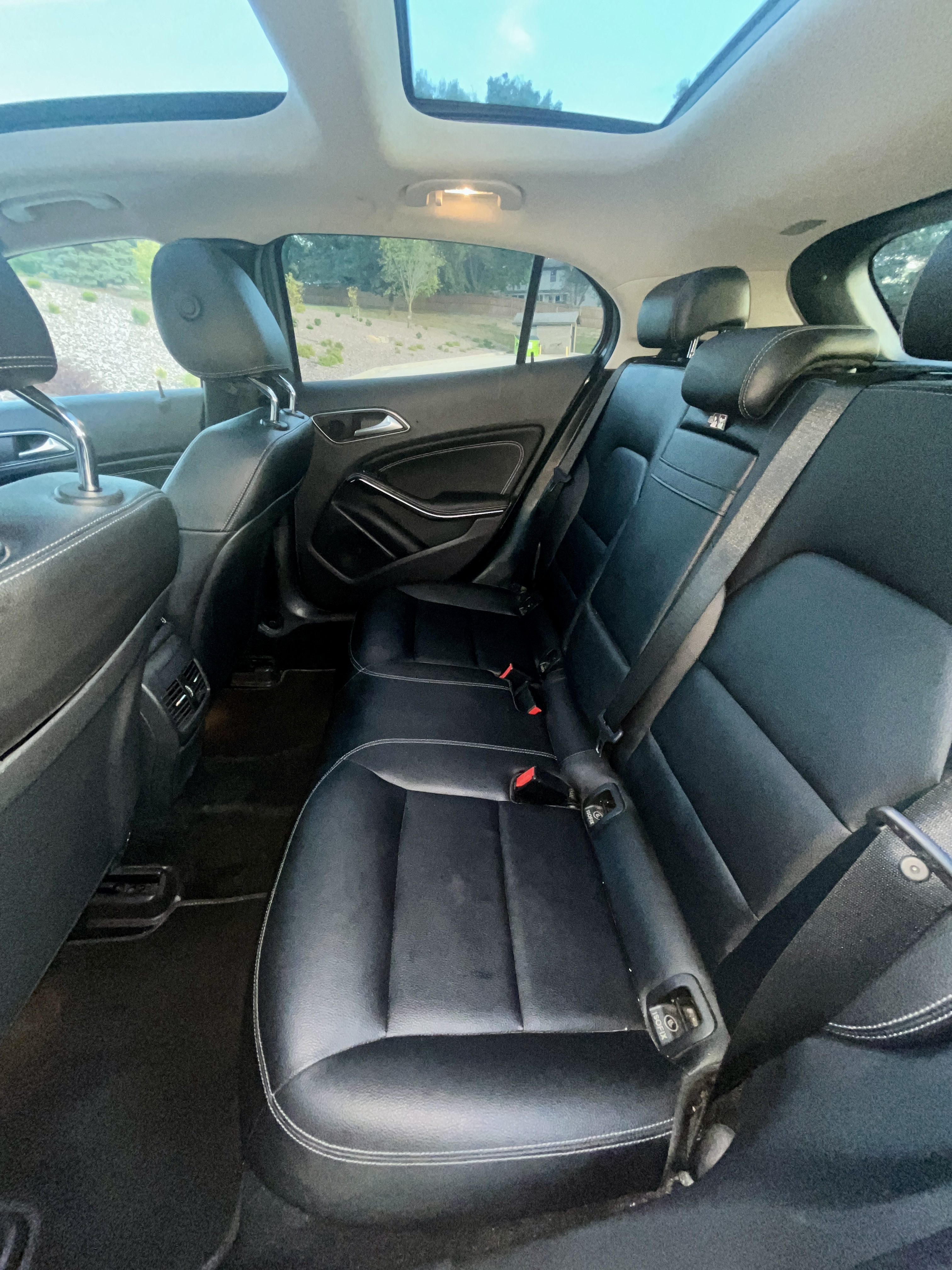 Used 2015 Mercedes-Benz GLA 250 4MATIC image 17