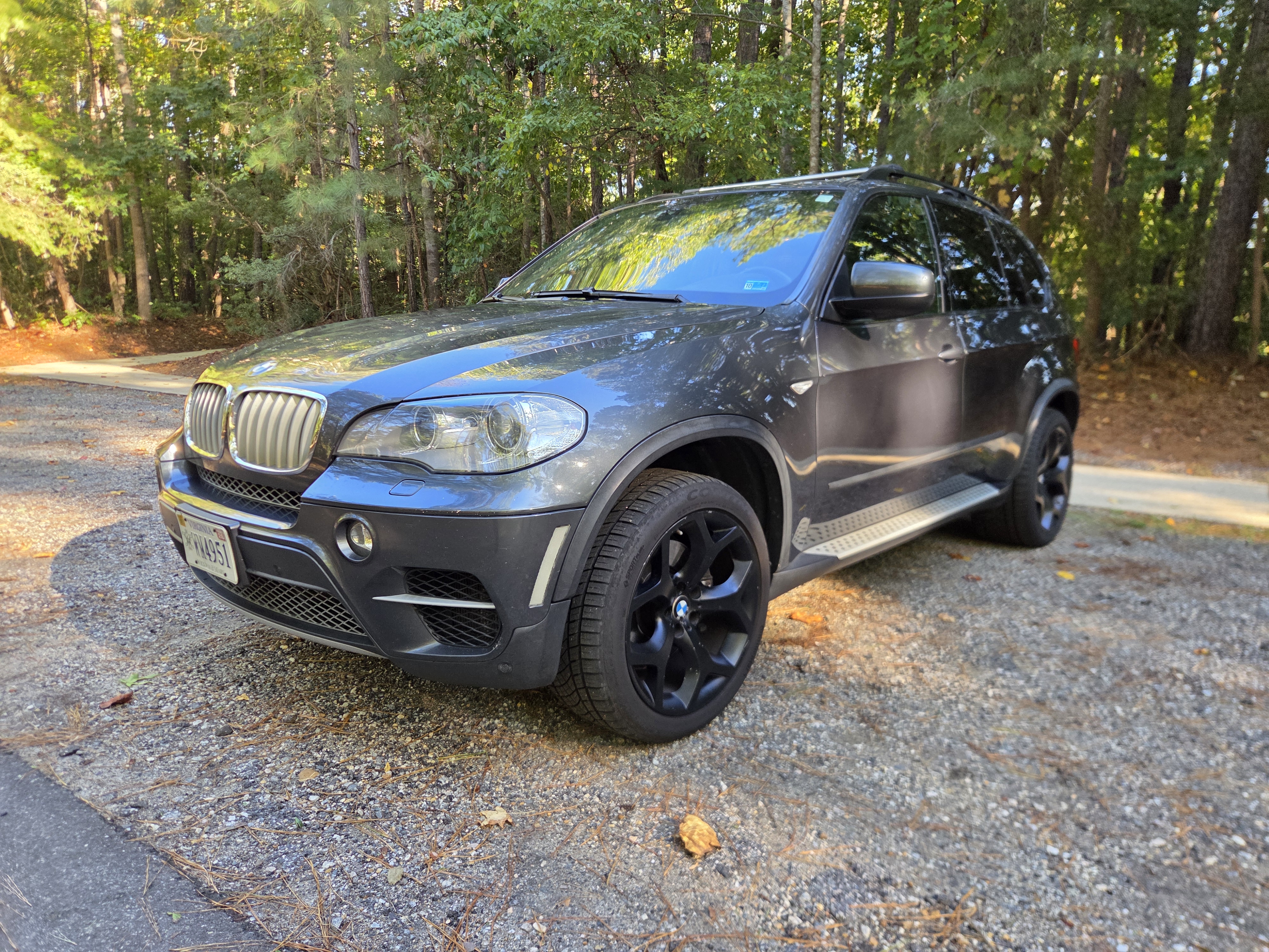 Used 2011 BMW X5 xDrive35d AWD/4WD image 1