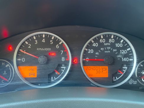 Used 2006 Nissan Xterra SE image 12