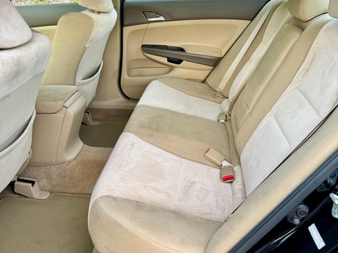 Used 2010 Honda Accord LX image 16