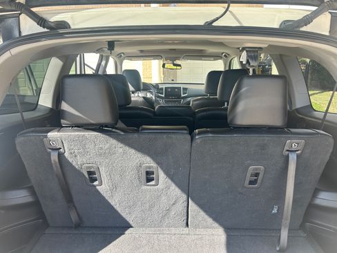 Used 2017 Honda Pilot EX-L image 12