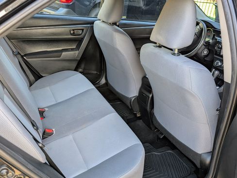 Used 2016 Toyota Corolla L image 8