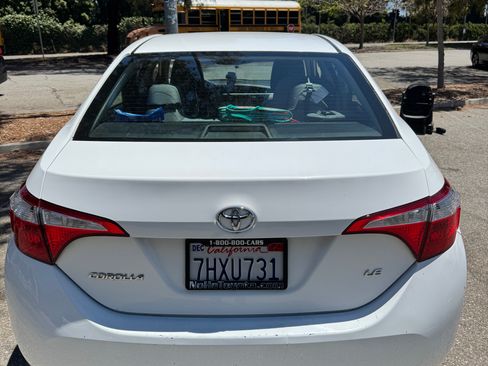 Used 2015 Toyota Corolla LE FWD image 6