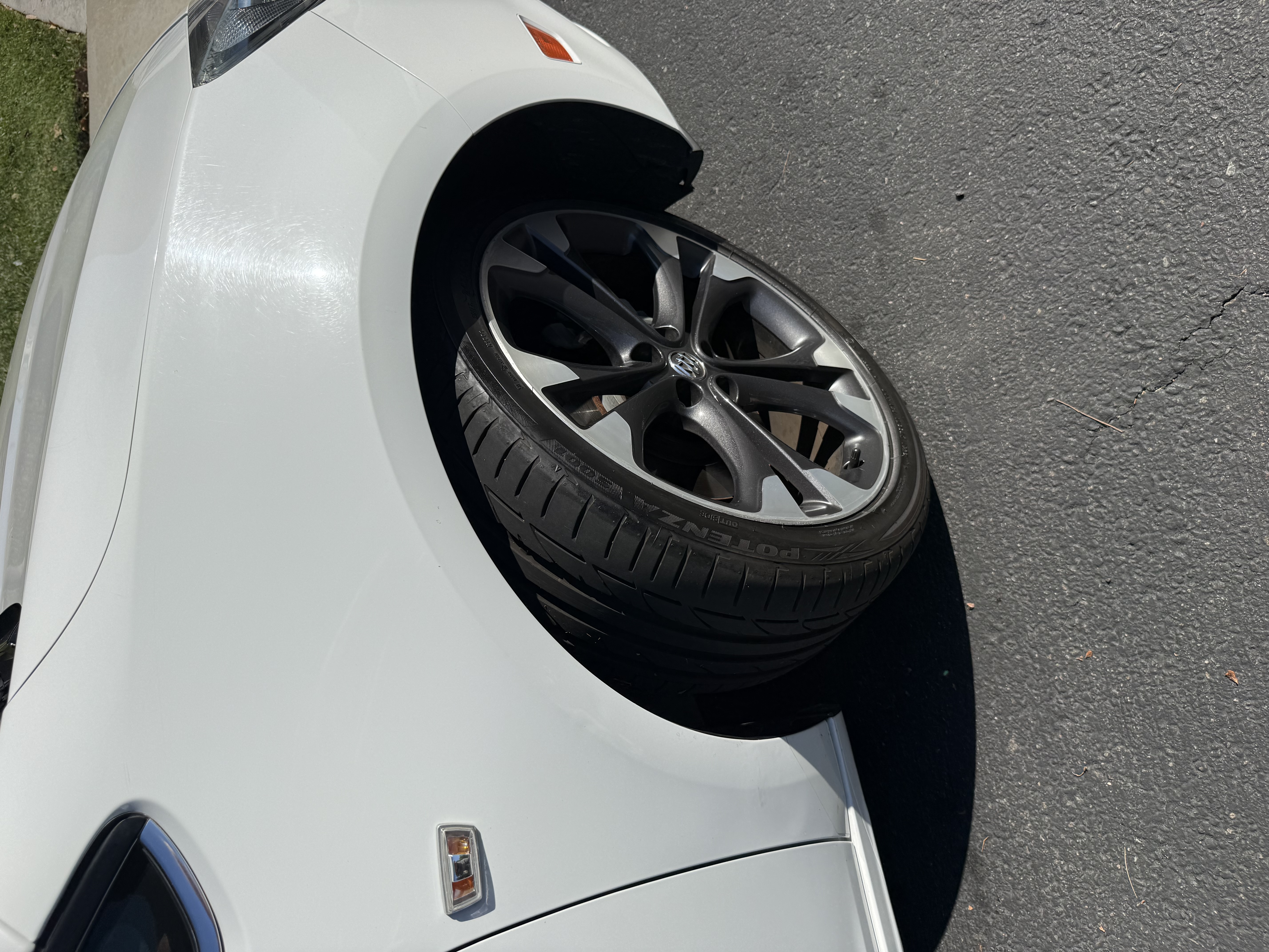 Used 2019 Buick Cascada Premium FWD image 6