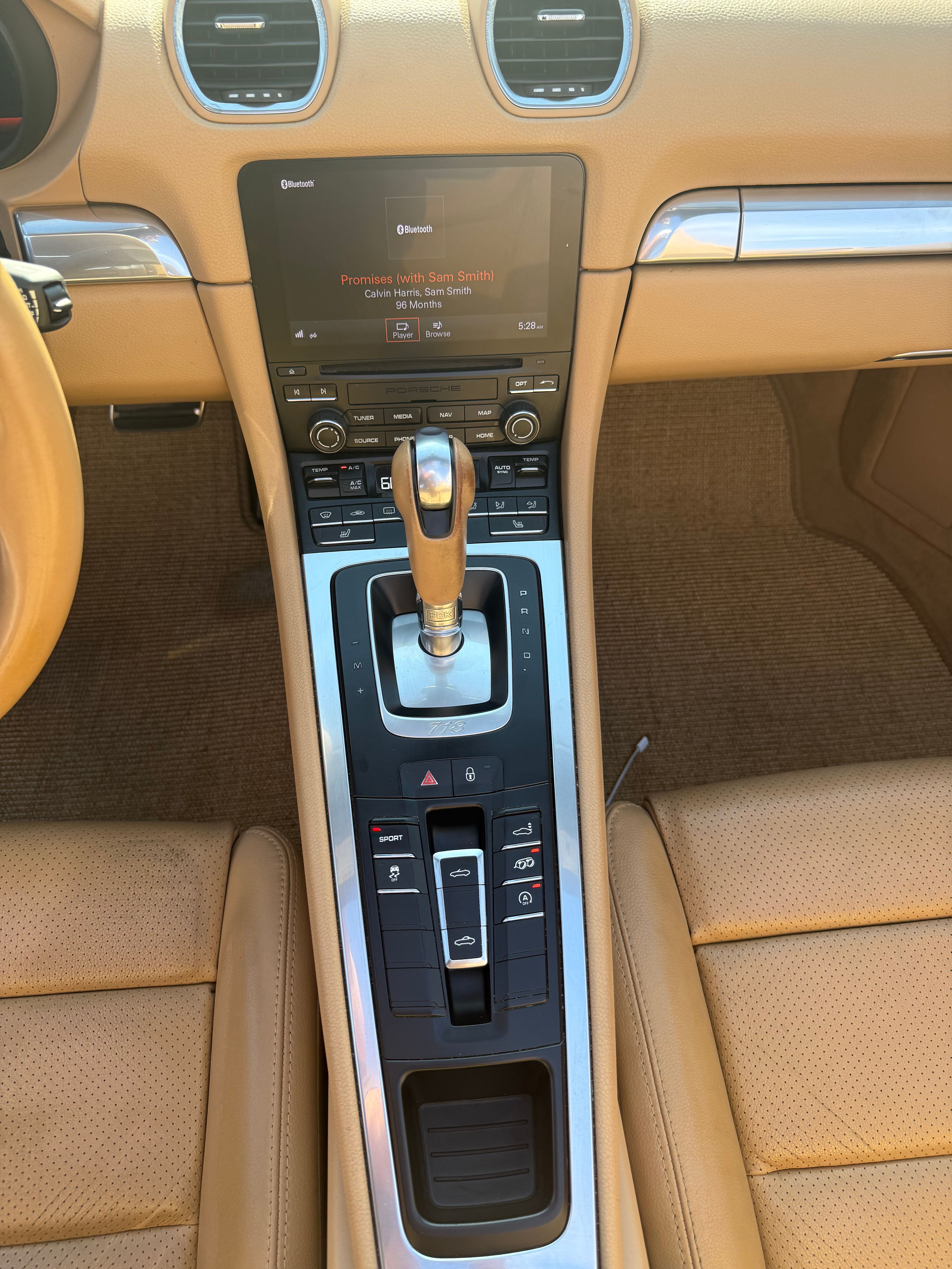 Used 2017 Porsche 718 Boxster S RWD image 4