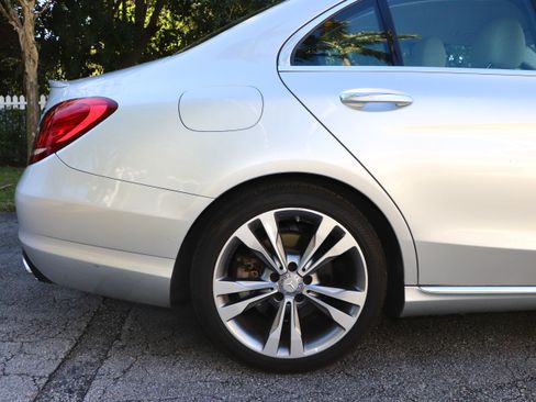Used 2017 Mercedes-Benz C 300 C 300 Sedan 4D image 10