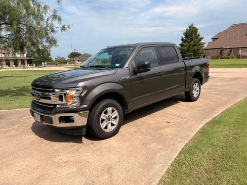 Used 2018 Ford F150 XLT RWD image 1