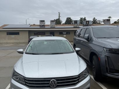 Used 2016 Volkswagen Passat 1.8T S