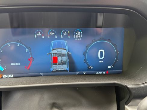 Used 2024 Ford F250 XLT w/ XLT Premium Package AWD/4WD image 8