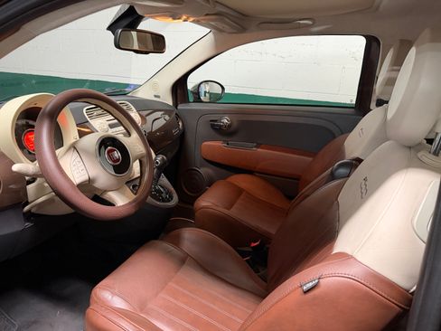 Used 2012 FIAT 500 Lounge w/ Luxury Leather Pkg image 9