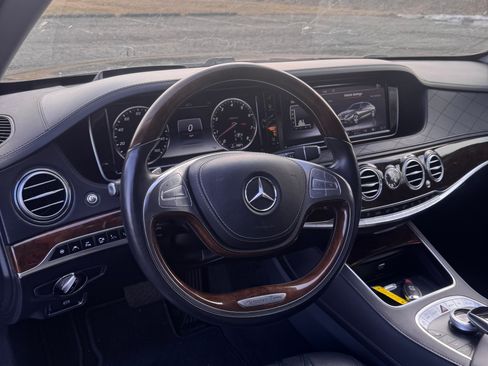 Used 2016 Mercedes-Benz Maybach S 600 image 14