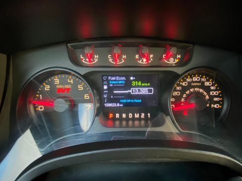 Used 2014 Ford F150 Raptor w/ Equipment Group 801A Luxury AWD/4WD image 12