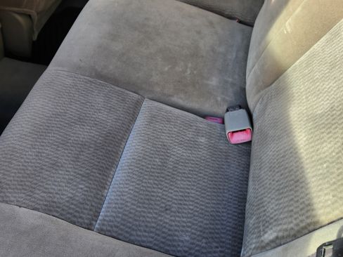 Used 2005 Toyota Corolla CE image 12