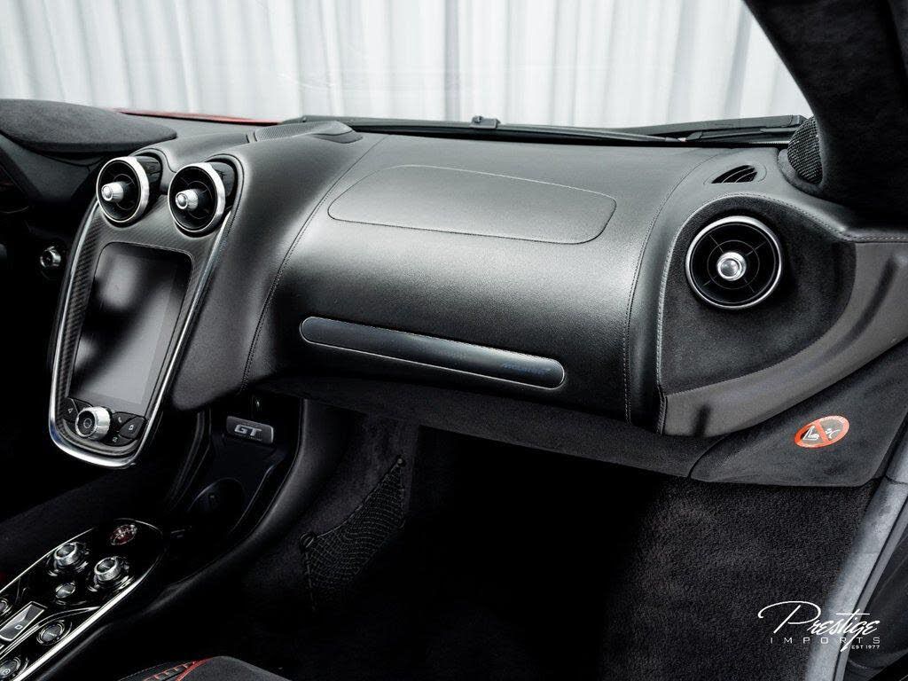 Used 2020 McLaren GT RWD image 22