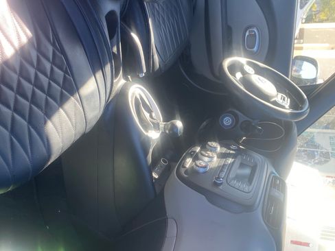 Used 2015 Kia Soul image 5