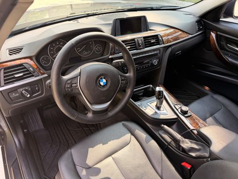 Used 2014 BMW 328i xDrive Sedan AWD/4WD image 13