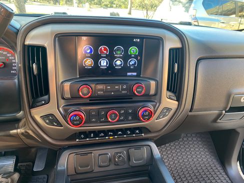 Used 2016 GMC Sierra 1500 Denali w/ Enhanced Driver Alert Package image 15