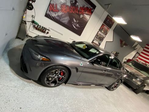 Used 2022 Alfa Romeo Giulia Quadrifoglio w/ Active Assist Plus Package RWD image 28
